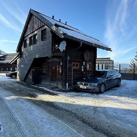 Stubihuettn Apartment Sonnenalpe Nassfeld Bagian luar foto