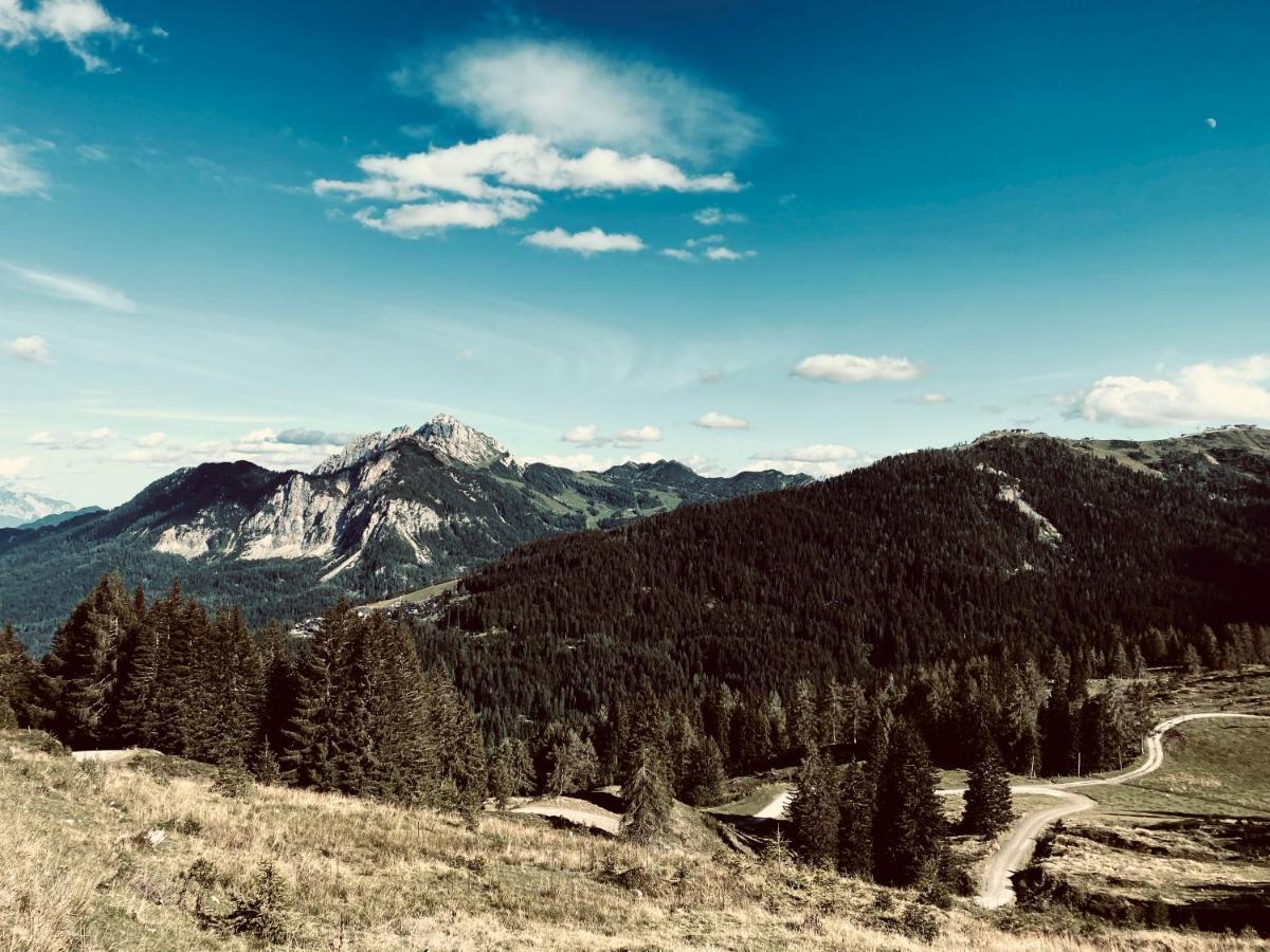 Stubihuettn Apartment Sonnenalpe Nassfeld Bagian luar foto