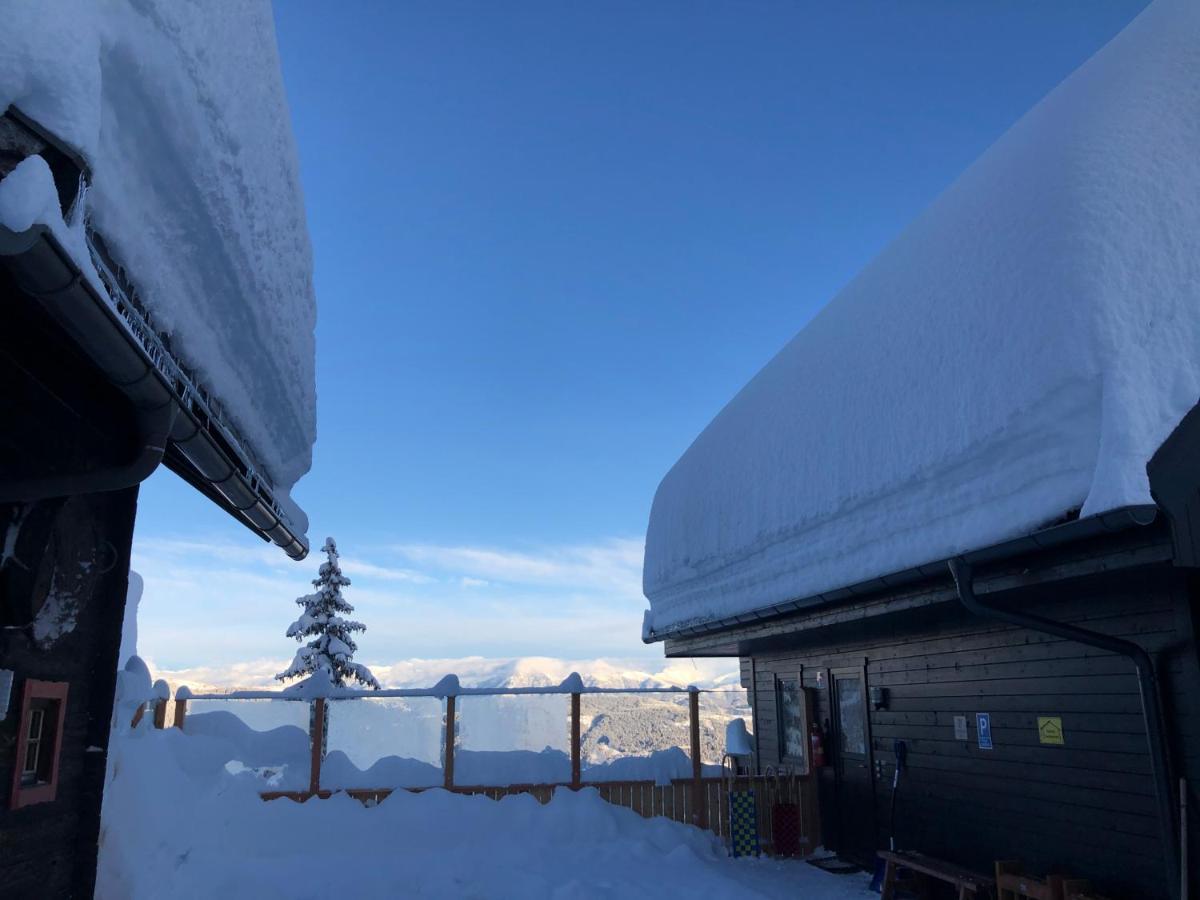 Stubihuettn Apartment Sonnenalpe Nassfeld Bagian luar foto