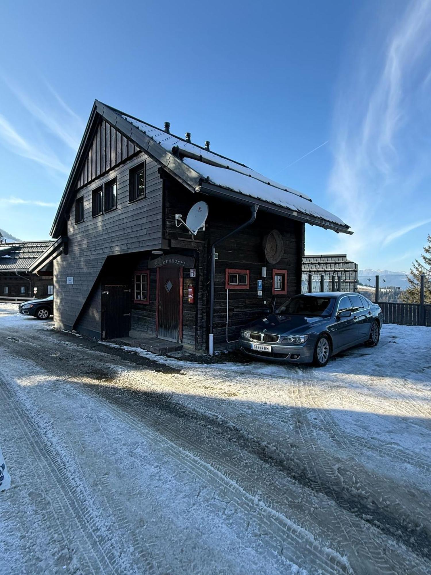 Stubihuettn Apartment Sonnenalpe Nassfeld Bagian luar foto
